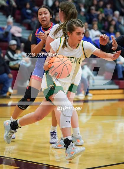 Thumbnail 1 in Eureka vs. McDermitt (NIAA 1A East League Final) photogallery.