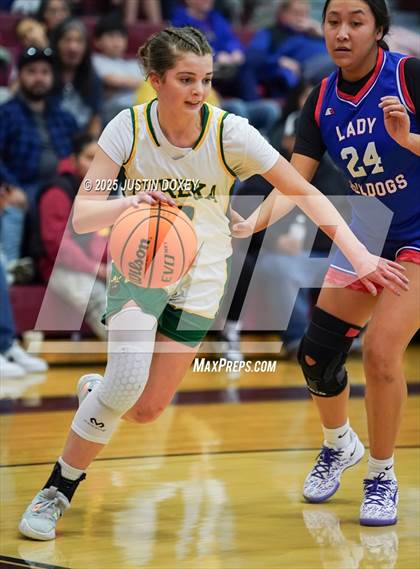 Thumbnail 1 in Eureka vs. McDermitt (NIAA 1A East League Final) photogallery.
