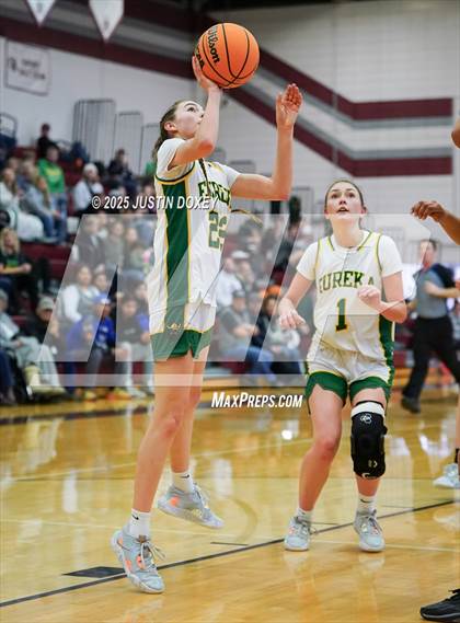 Thumbnail 1 in Eureka vs. McDermitt (NIAA 1A East League Final) photogallery.