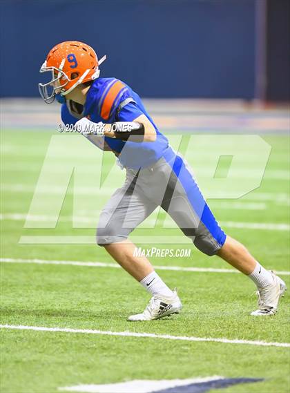 Thumbnail 1 in Chino Valley vs. Valley Christian (Kick-Off Classic) photogallery.
