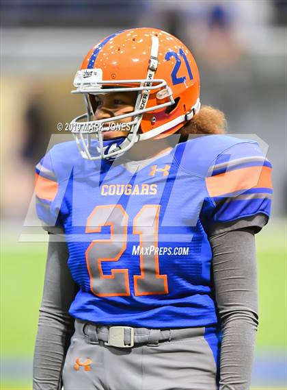 Thumbnail 3 in Chino Valley vs. Valley Christian (Kick-Off Classic) photogallery.