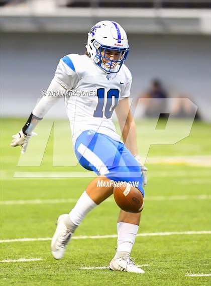 Thumbnail 1 in Chino Valley vs. Valley Christian (Kick-Off Classic) photogallery.