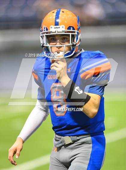 Thumbnail 1 in Chino Valley vs. Valley Christian (Kick-Off Classic) photogallery.