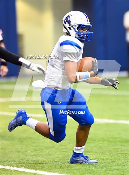 Thumbnail 1 in Chino Valley vs. Valley Christian (Kick-Off Classic) photogallery.