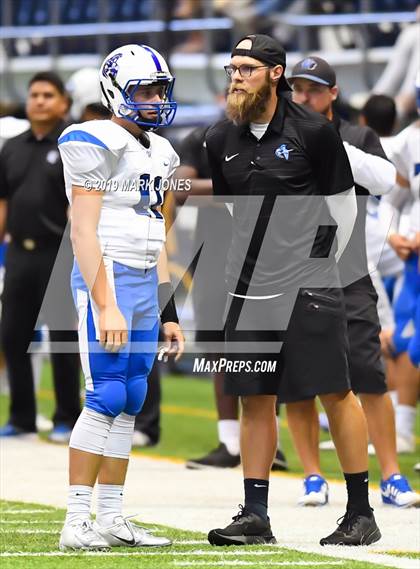 Thumbnail 1 in Chino Valley vs. Valley Christian (Kick-Off Classic) photogallery.