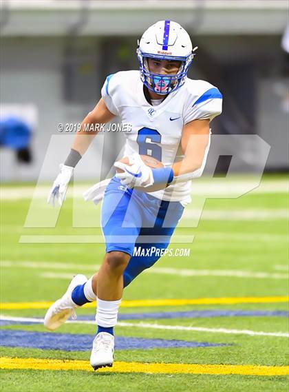 Thumbnail 3 in Chino Valley vs. Valley Christian (Kick-Off Classic) photogallery.