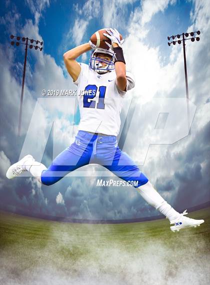 Thumbnail 1 in Chino Valley vs. Valley Christian (Kick-Off Classic) photogallery.