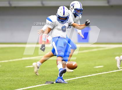 Thumbnail 2 in Chino Valley vs. Valley Christian (Kick-Off Classic) photogallery.