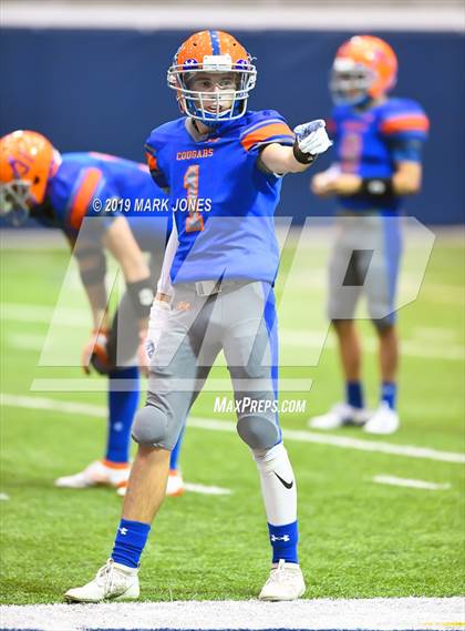 Thumbnail 2 in Chino Valley vs. Valley Christian (Kick-Off Classic) photogallery.