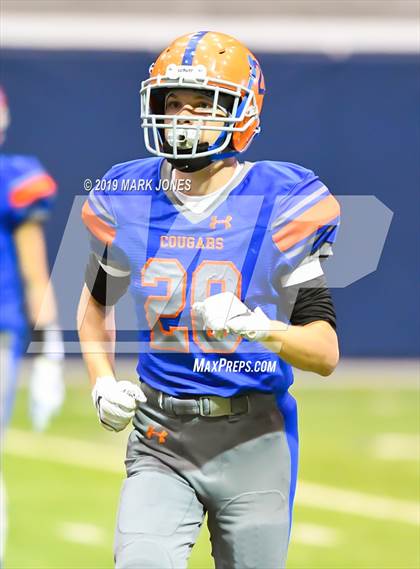 Thumbnail 1 in Chino Valley vs. Valley Christian (Kick-Off Classic) photogallery.