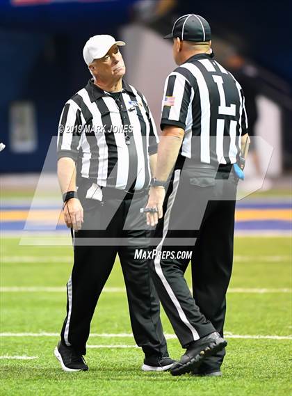 Thumbnail 3 in Chino Valley vs. Valley Christian (Kick-Off Classic) photogallery.