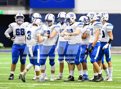 Thumbnail 3 in Chino Valley vs. Valley Christian (Kick-Off Classic) photogallery.