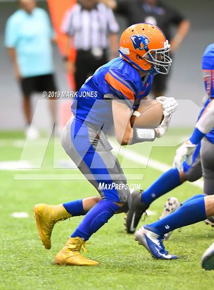Thumbnail 3 in Chino Valley vs. Valley Christian (Kick-Off Classic) photogallery.