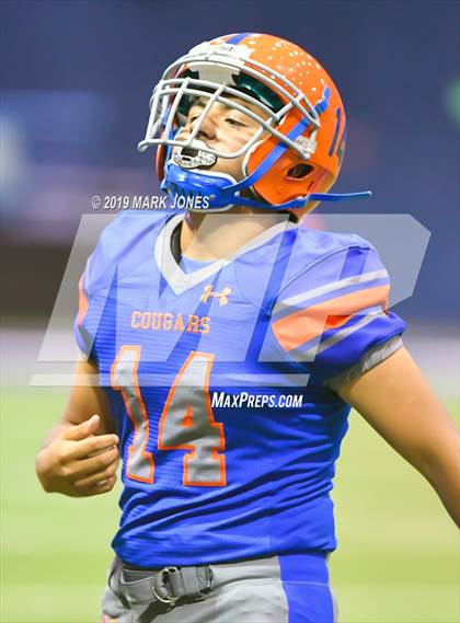 Thumbnail 2 in Chino Valley vs. Valley Christian (Kick-Off Classic) photogallery.