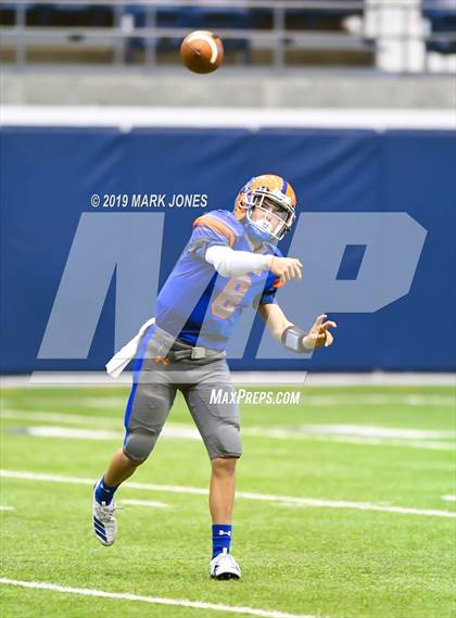 Thumbnail 1 in Chino Valley vs. Valley Christian (Kick-Off Classic) photogallery.