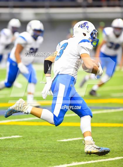 Thumbnail 3 in Chino Valley vs. Valley Christian (Kick-Off Classic) photogallery.