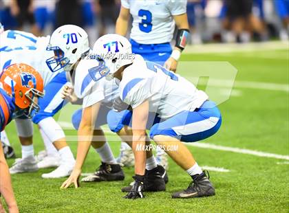 Thumbnail 1 in Chino Valley vs. Valley Christian (Kick-Off Classic) photogallery.