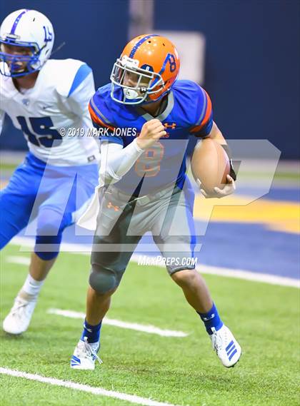 Thumbnail 3 in Chino Valley vs. Valley Christian (Kick-Off Classic) photogallery.