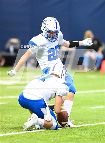 Thumbnail 3 in Chino Valley vs. Valley Christian (Kick-Off Classic) photogallery.