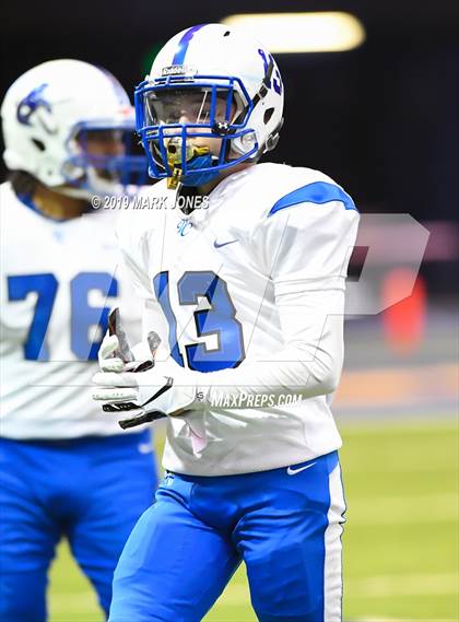 Thumbnail 1 in Chino Valley vs. Valley Christian (Kick-Off Classic) photogallery.
