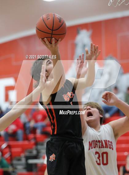 Thumbnail 3 in Amanda-Clearcreek @ Westfall photogallery.