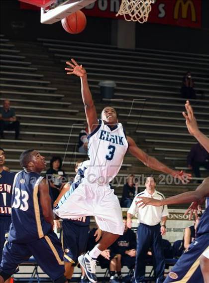 Thumbnail 2 in Klein Collins vs. Alief Elsik (McDonald's Texas Invitational) photogallery.