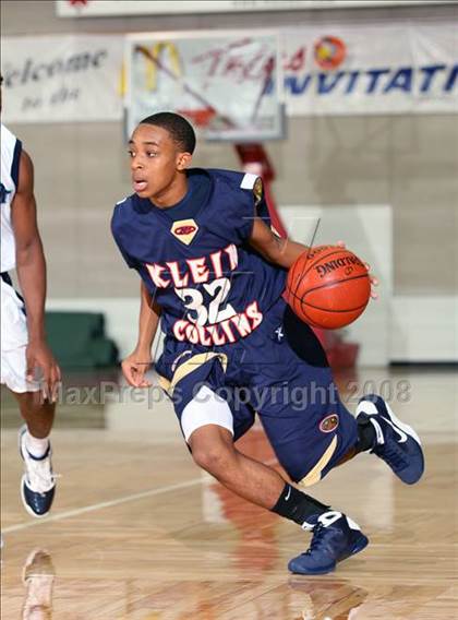 Thumbnail 1 in Klein Collins vs. Alief Elsik (McDonald's Texas Invitational) photogallery.