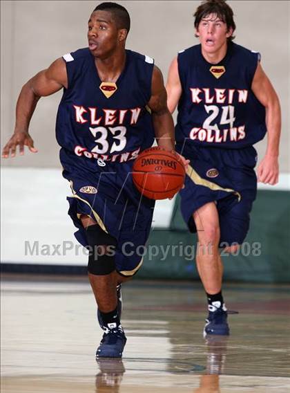 Thumbnail 3 in Klein Collins vs. Alief Elsik (McDonald's Texas Invitational) photogallery.