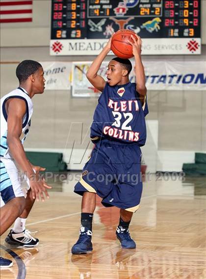 Thumbnail 2 in Klein Collins vs. Alief Elsik (McDonald's Texas Invitational) photogallery.