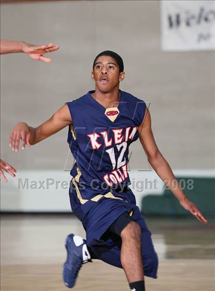 Thumbnail 3 in Klein Collins vs. Alief Elsik (McDonald's Texas Invitational) photogallery.