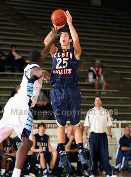 Thumbnail 1 in Klein Collins vs. Alief Elsik (McDonald's Texas Invitational) photogallery.