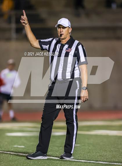 Thumbnail 3 in Rancho Mirage @ Ventura (CIF SS Div-9 Quarter Final) photogallery.