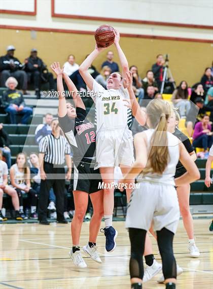 Thumbnail 1 in Carondelet vs. San Ramon Valley (CIF NCS D1 Semifinal) photogallery.