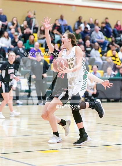 Thumbnail 1 in Carondelet vs. San Ramon Valley (CIF NCS D1 Semifinal) photogallery.