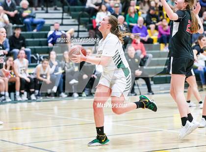 Thumbnail 3 in Carondelet vs. San Ramon Valley (CIF NCS D1 Semifinal) photogallery.