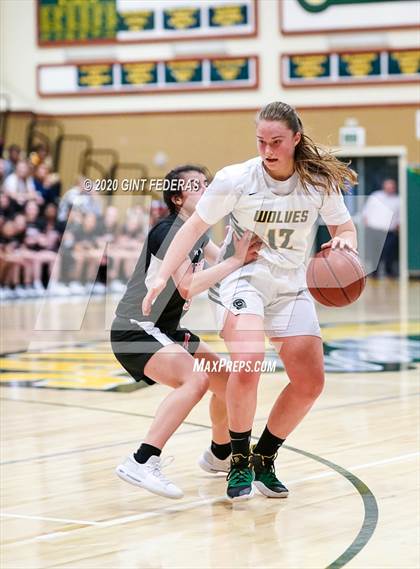 Thumbnail 1 in Carondelet vs. San Ramon Valley (CIF NCS D1 Semifinal) photogallery.