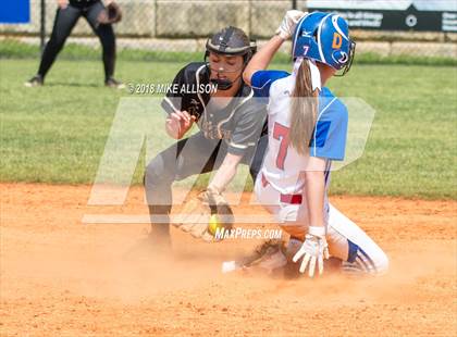 Thumbnail 2 in Lookout Valley @ Red Bank photogallery.
