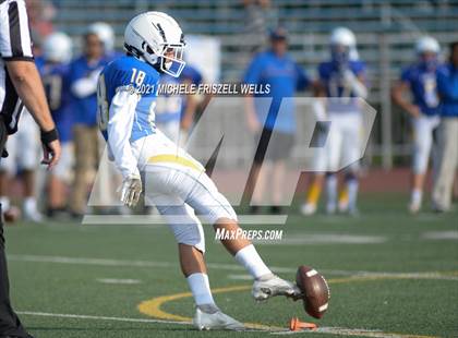 Thumbnail 3 in Grossmont vs Sweetwater  photogallery.