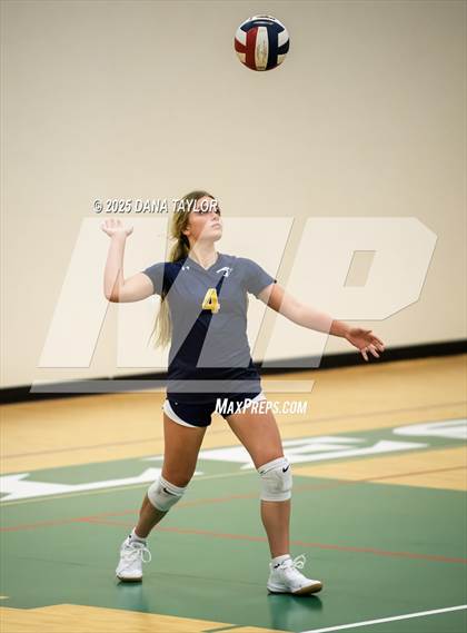 Thumbnail 2 in Weatherford Christian @ Trinity Christian photogallery.