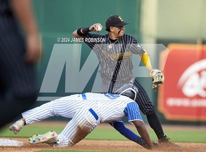 Thumbnail 1 in First Coast vs Englewood photogallery.
