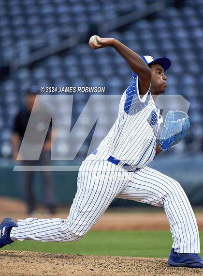 Thumbnail 3 in First Coast vs Englewood photogallery.
