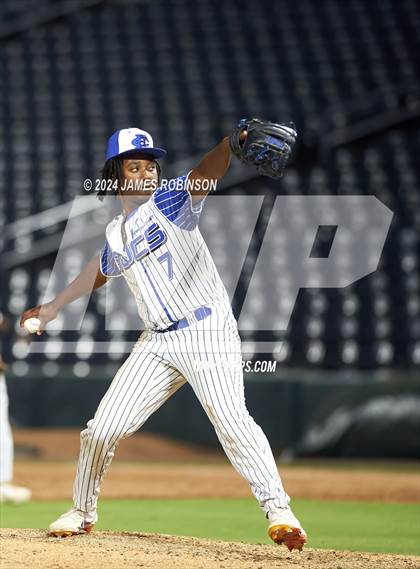 Thumbnail 3 in First Coast vs Englewood photogallery.