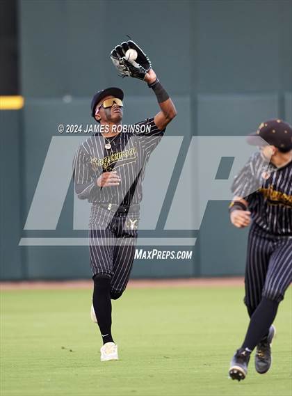 Thumbnail 2 in First Coast vs Englewood photogallery.