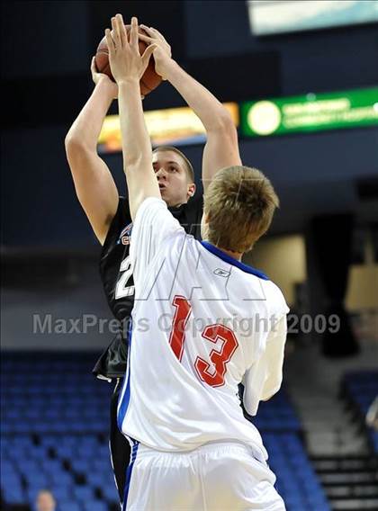 Thumbnail 2 in Feinberg Academic All-American Classic photogallery.