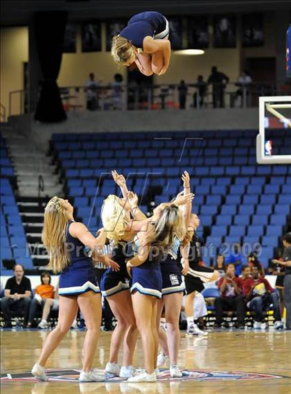 Thumbnail 2 in Feinberg Academic All-American Classic photogallery.