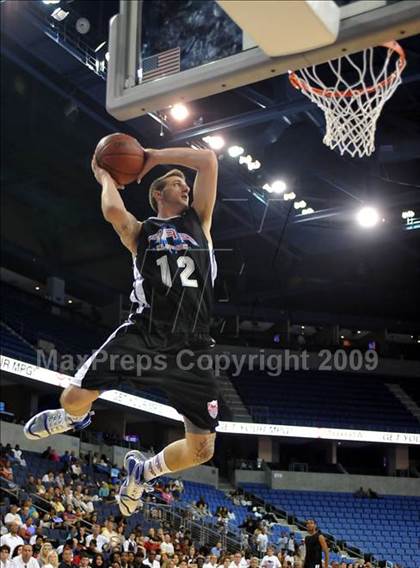 Thumbnail 1 in Feinberg Academic All-American Classic photogallery.