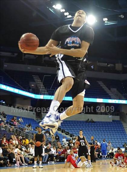 Thumbnail 2 in Feinberg Academic All-American Classic photogallery.