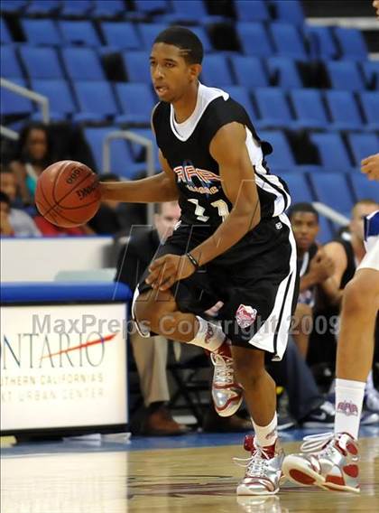Thumbnail 1 in Feinberg Academic All-American Classic photogallery.