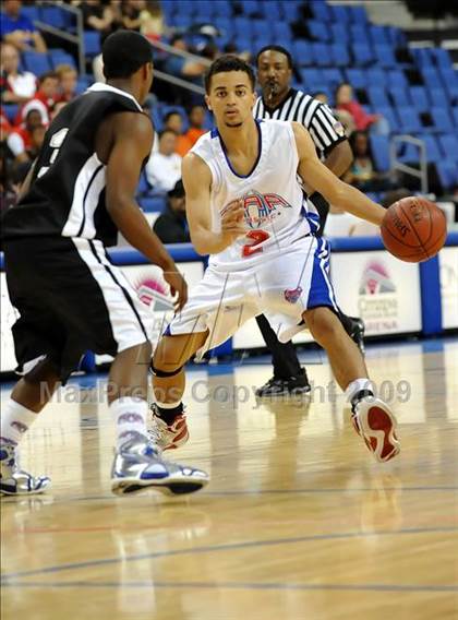 Thumbnail 2 in Feinberg Academic All-American Classic photogallery.