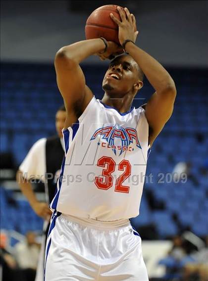 Thumbnail 1 in Feinberg Academic All-American Classic photogallery.
